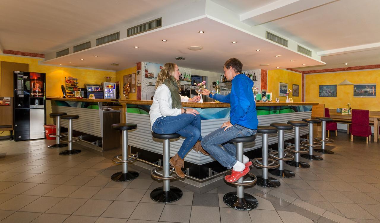 Sportsarea Grimming Acomodação com café da manhã Niederöblarn Exterior foto